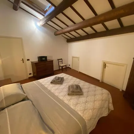 Lhe Srl Beating Heart Apartment Cesena